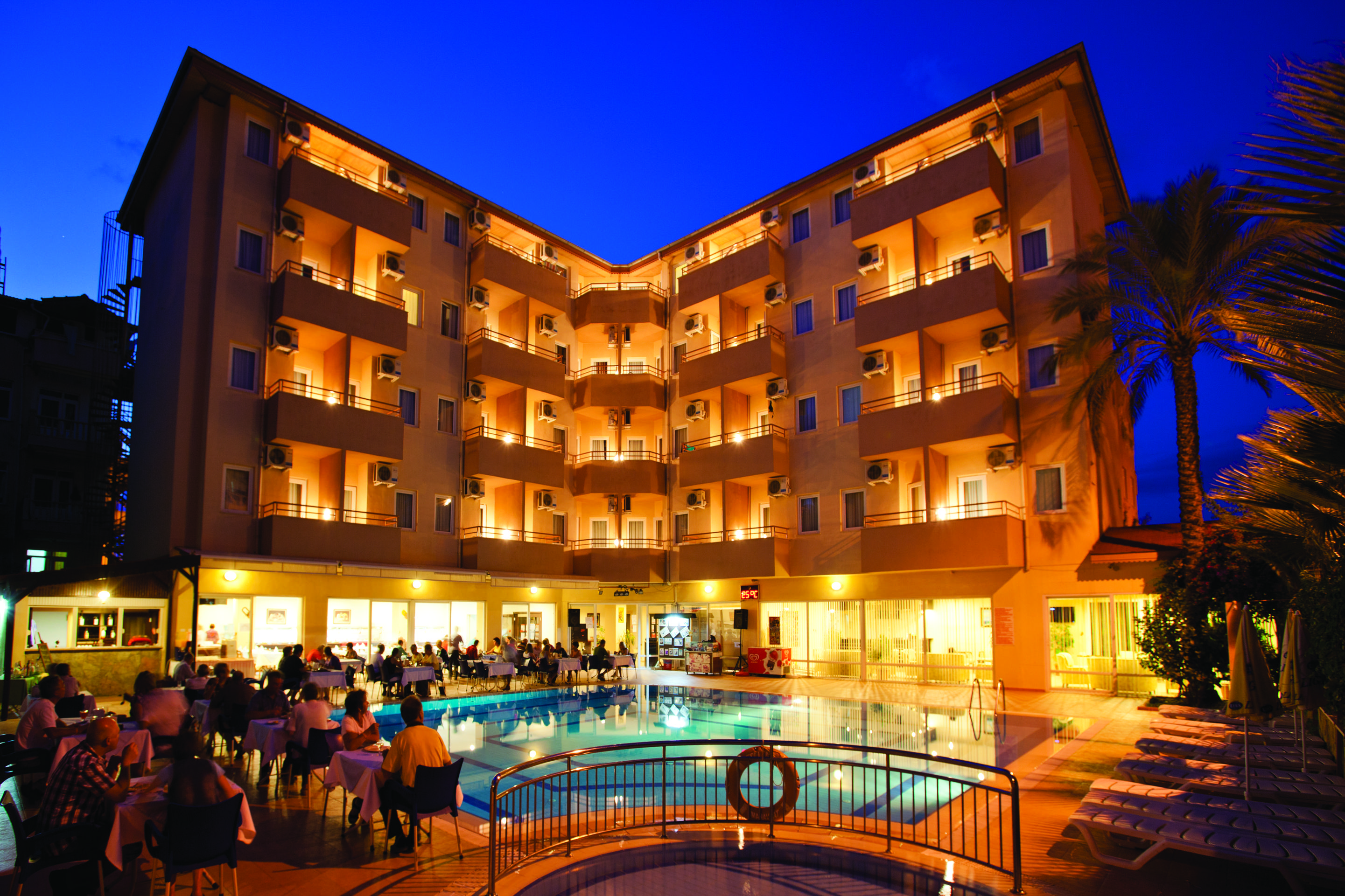Helios Hotel Сиде Экстерьер фото